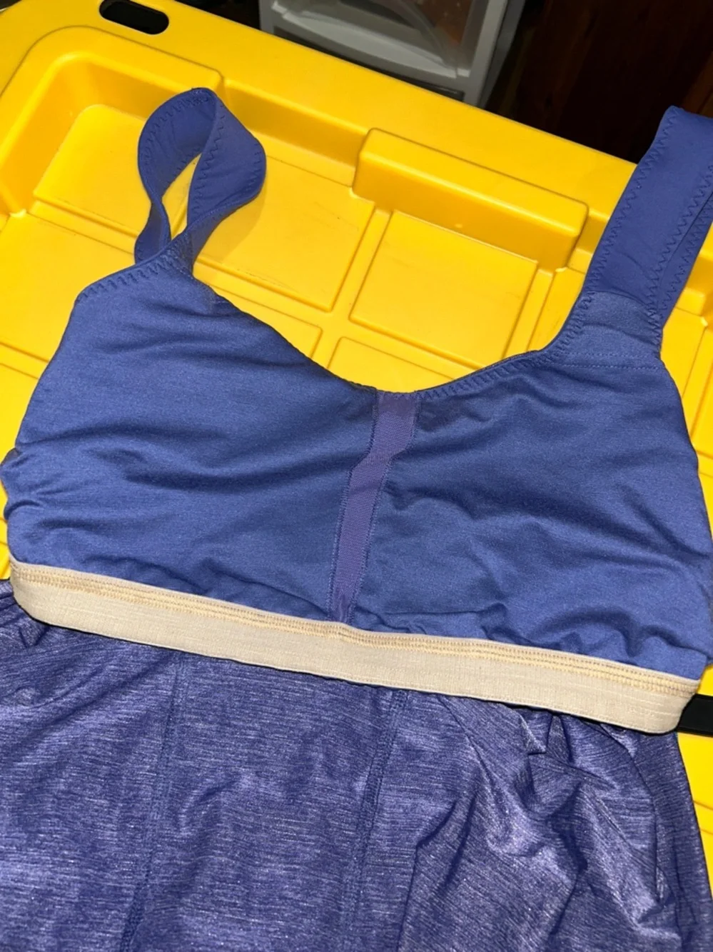 EUC lululemon size 6 run for your life tank top